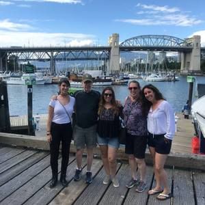 Meet your Posher, Robin